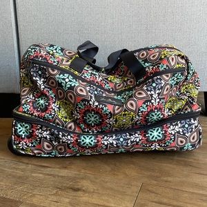 Rolling duffel bag